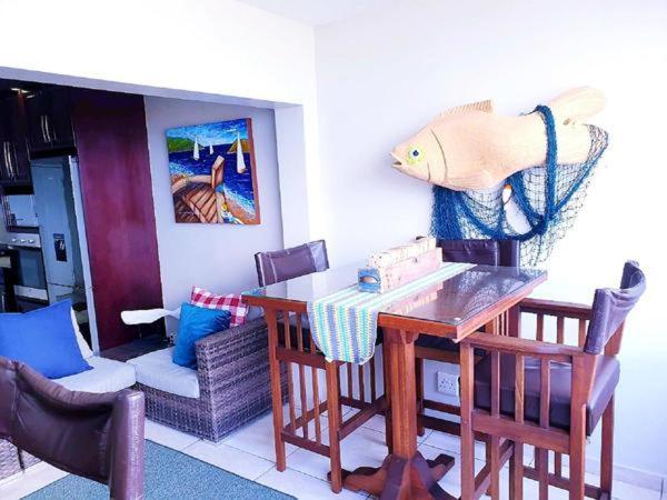 9 Queensview Uvongo Beach Luaran gambar